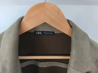 Abrigo largo ante verde