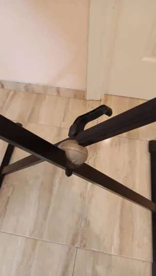 Teclado Ringway TB600M + Pie