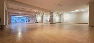 Local comercial en alquiler en Pº Zorrilla - Cuatro de Marzo en Valladolid