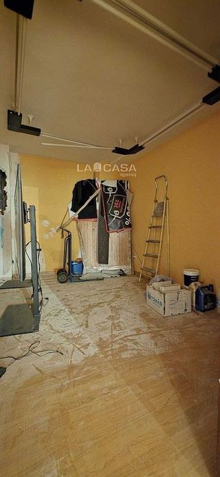 Local comercial en alquiler en Pº Zorrilla - Cuatro de Marzo en Valladolid