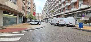 Local comercial en alquiler en Pº Zorrilla - Cuatro de Marzo en Valladolid