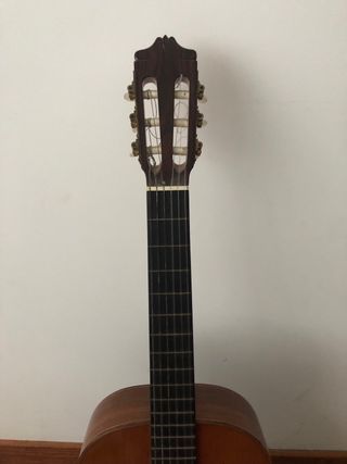 Guitarra Alhambra 8P - Nº 590