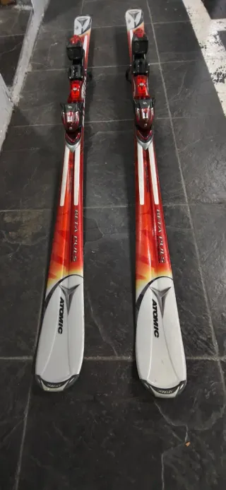 Esquís Atomic Beta Plus 1,70m