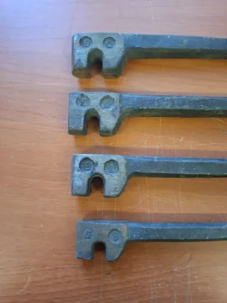 LLAVES DE GRIFA DE 10MM Y 8MM NUEVAS