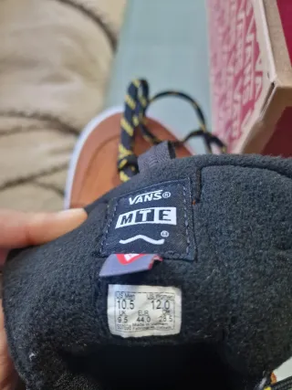 Zapatillas Vans Impermeables Talla 44.