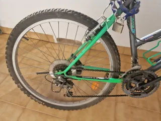 Bicicleta de montaña CONOR