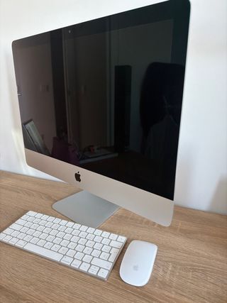iMac 21.5 4K Retina 2019,raton y teclado original