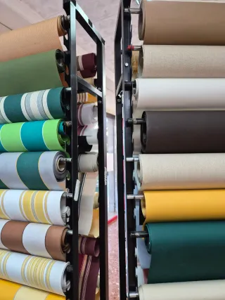 Expositores industriales para toldos