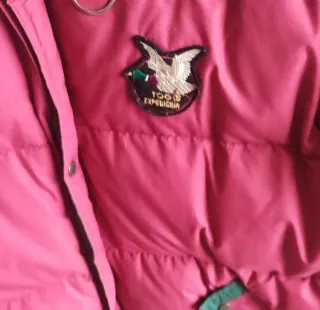 Abrigo de Plumas Verde y Rosa