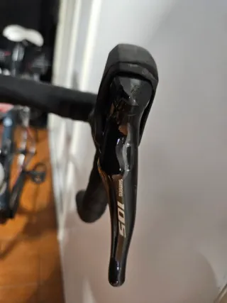 Bicicleta de carretera Focus