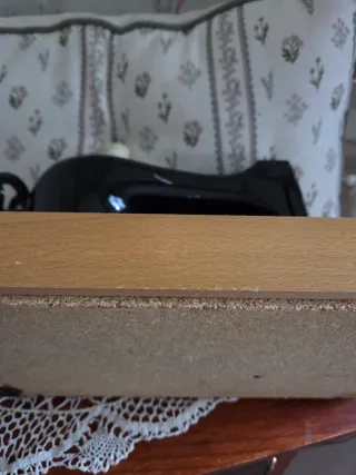 Máquina de coser de juguete