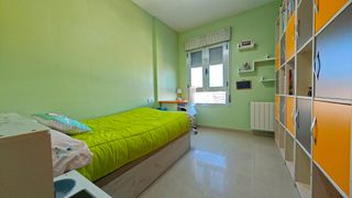 Piso en venta en Cruce Calle Canalejas - Ayala