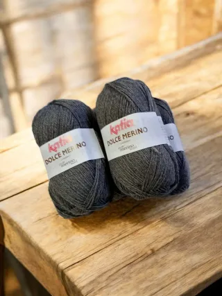 5 ovillos Katia Dolce Merino
