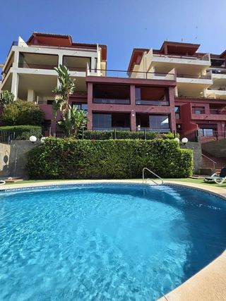Piso en venta en Torrequebrada en Benalmádena
