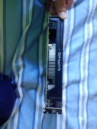 Tarjeta Gráfica Sapphire Radeon RX 560 4GB DDR5