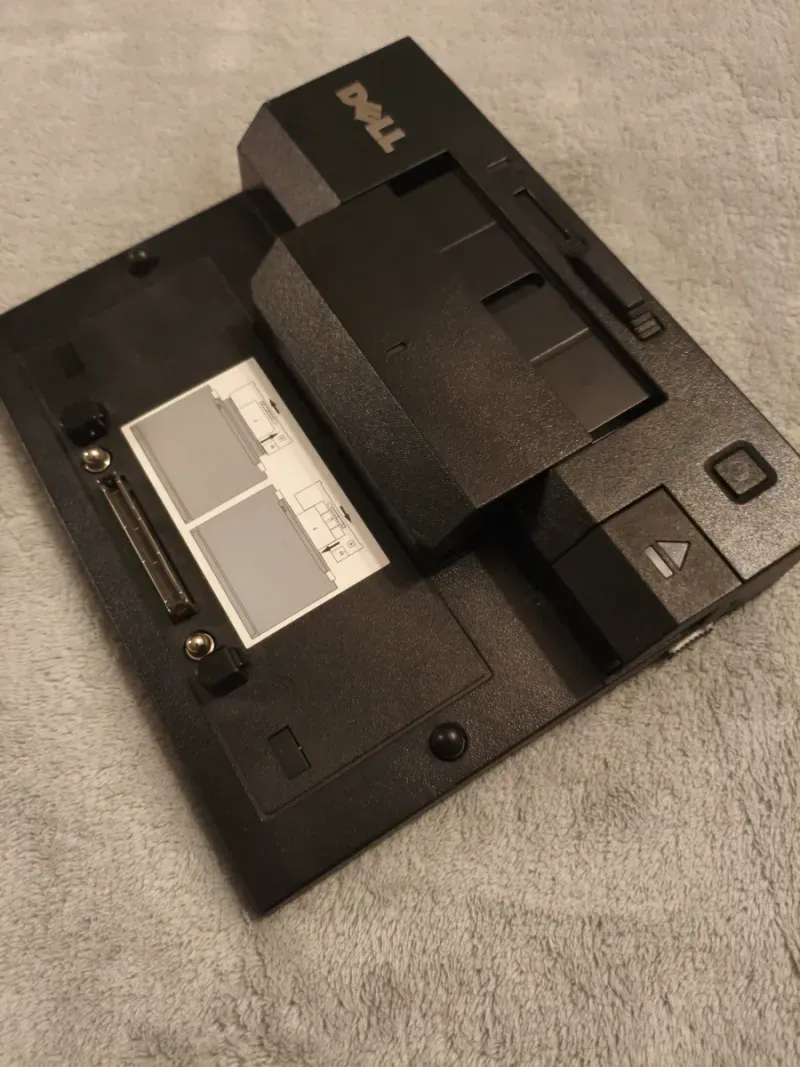Docking Station Dell K07A – Buen estado afbeelding 2