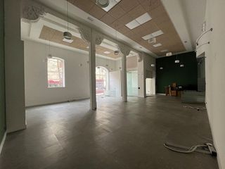 Local comercial en alquiler en Centro - Sagrario en Granada