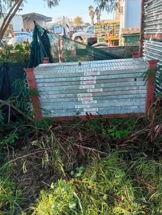 Andamios metálicos varios modelos