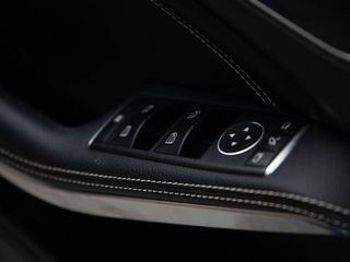 Mercedes CLA 1.6 CLA 200 4P