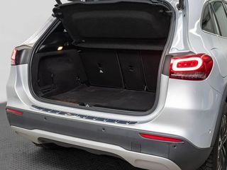 Mercedes GLA 1.3 GLA 250 E DCT 5P