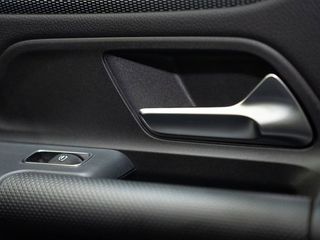 Mercedes GLA 1.3 GLA 250 E DCT 5P