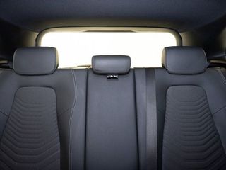 Mercedes GLA 1.3 GLA 250 E DCT 5P