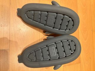 Chanclas Tiburón Negras (Sharclas)