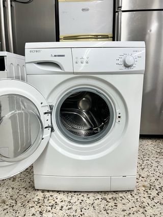 Lavadora Ecron 5kg 1000rpm