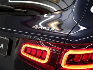 Mercedes GLC 2.0 GLC 300 E 4MATIC AUTO 5P