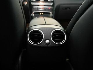 Mercedes GLC 2.0 GLC 300 DE 4MATIC AUTO 5P