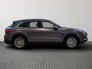 Porsche Cayenne 3.0 E-HYBRID AUTO 5P