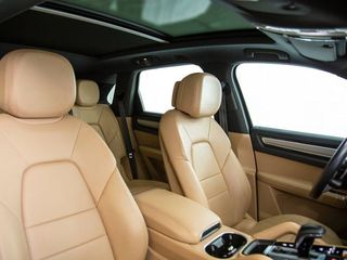 Porsche Cayenne 3.0 E-HYBRID AUTO 5P