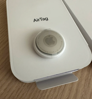 Apple AirTag