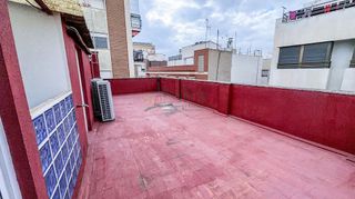 Edificio en venta en Albatera