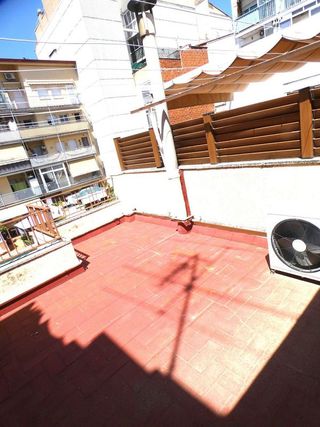 Casa adosada en venta en Ca n'Aurell en Terrassa
