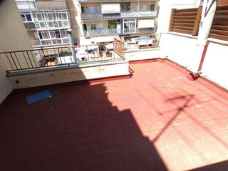 Casa adosada en venta en Ca n'Aurell en Terrassa