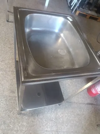 SENO EN ACERO INOXIDABLE CON BALDA 658746091