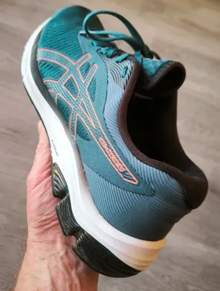 ASICS Gel-Pulse 12 Talla 43.5 - Muy buen estado