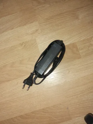 Hoverboard rojo+ Cable de carga+ Bolsa para llevar