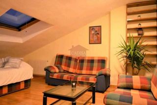 Piso en alquiler en Universidad - Dominicos en Salamanca