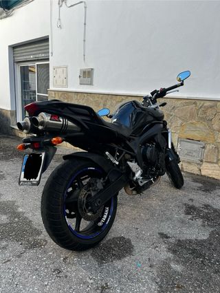 Yamaha FZ6 - Fazer 600 98cv Negra