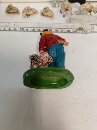 Pastorello presepe Giovannetti e Togneri