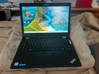 Portátil Lenovo ThinkPad Negro