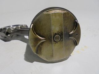 Pistón Suzuki RF 600 R 6208