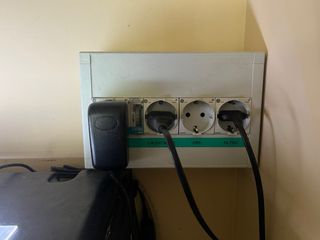 Acuario panorámico  con decoración y accesorios