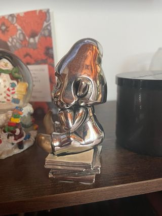 Statuina elfo argentato con scarpe oro