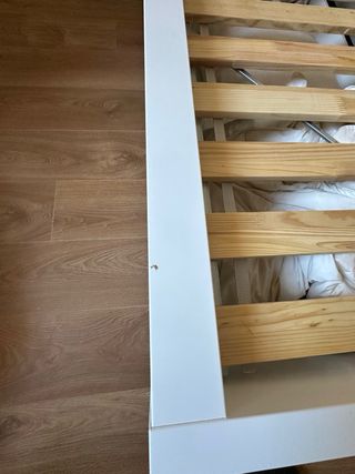 Cama Malm 140x200 con somier Lindbaden