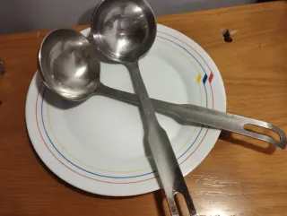 Cucharones Inox + Plato