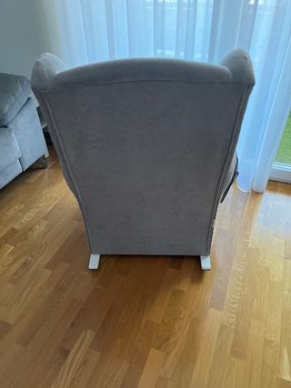 Sillón balancín tapizado
