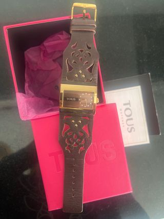 Reloj Tous Dorado Correa Cuero